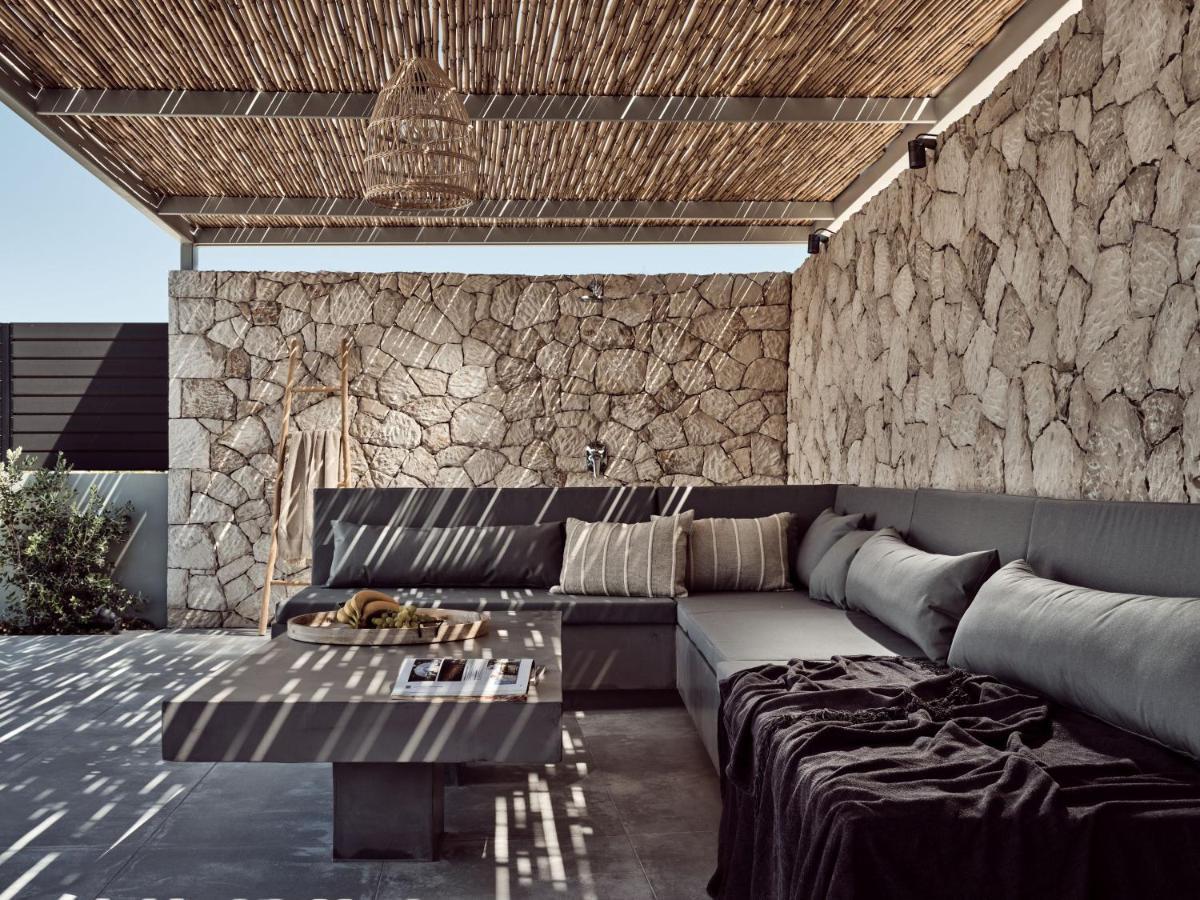 Noema Villa - Stylish Villa With Scenic Serenity, By Zantewize Sarakinádhon Exterior photo